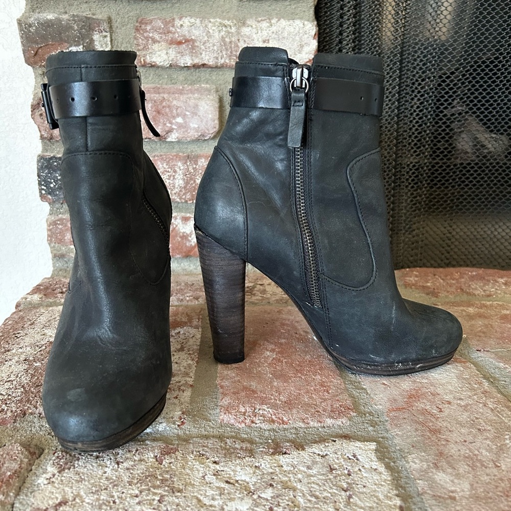 Vintage Diesel Black Leather Heeled Boots Women’s Size 38 (7.5)